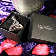 Load image into Gallery viewer, Sterling Silver Celtic Trinity Pendant