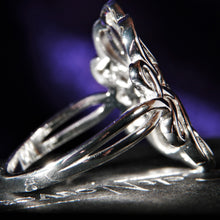 Load image into Gallery viewer, Sterling Silver Celtic Knotwork Ring