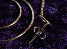Load image into Gallery viewer, Sterling Silver Circle Earrings