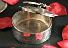 Load image into Gallery viewer, Pewter Round Jewelry box with Dragonfly St Justin of Cornwall